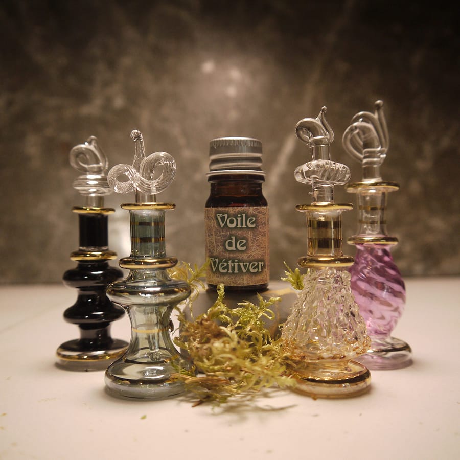 VETIVER VEIL - Image 2